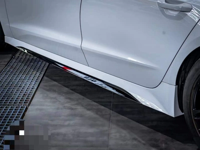 assembly A7 black warrior 24 — Big Surrounded - 19-24-a7-modified-rs7-side-skirts