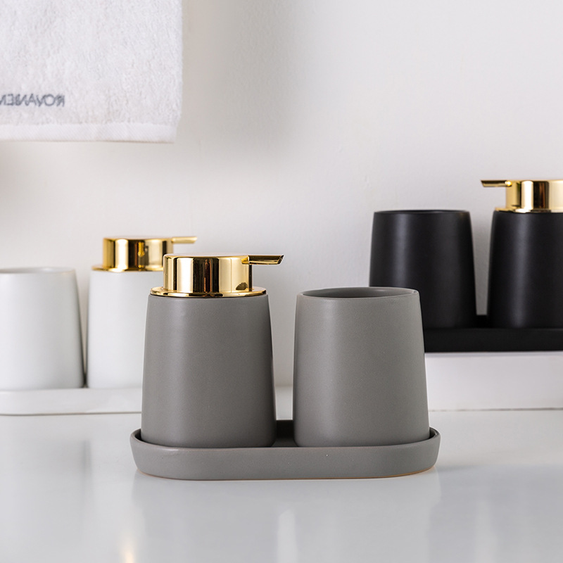 Botella de loción de presión de baño Botella de desinfectante de manos Botella de enjuague bucal Taza Bandeja Artículos sanitarios Juego de artículos para el hogar del hotel