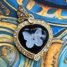 泰国佛牌蝴蝶吊坠古巴吉士纳快手抖音直播爆款送链子礼盒证书