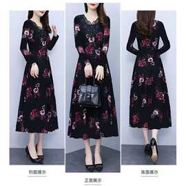 高档妈妈款黑色加绒加厚蕾丝连衣裙女装秋冬新款长袖大码减龄长裙