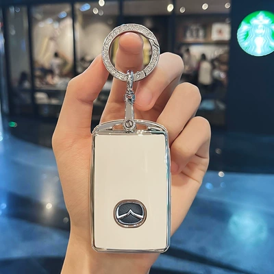 Car key bag: Protective Buckle Cx5/Cx-50 All-Inclusive - type-c-three-button-white-key-cover-diamond-ring