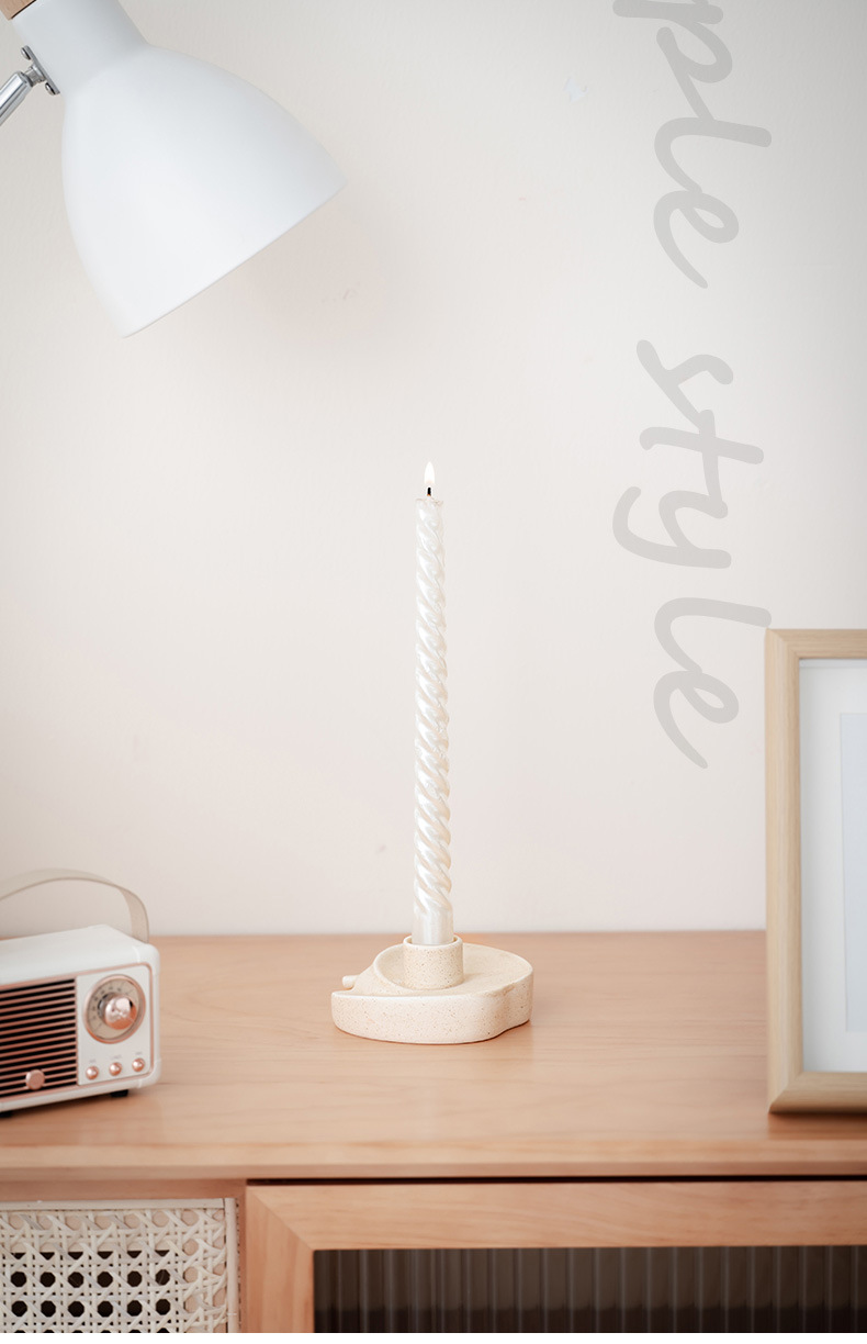 Retro Simple Style Apple Ceramics Candlestick display picture 1