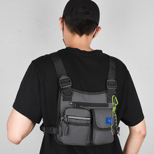 新款百搭轻便户外出行战术包 运动男潮流胸包工装休闲马甲背心包