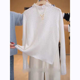 大码女装胖2025年春季新款半高领蕾丝钩花减龄别致针织打底衫潮