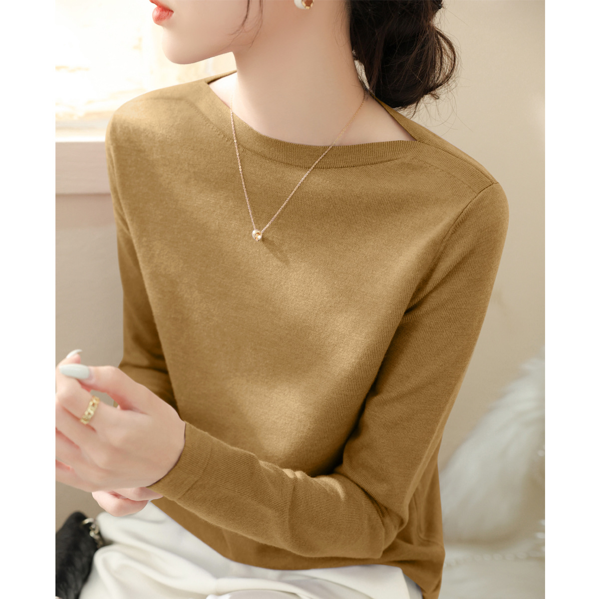 High-End French-Style One-Shoulder Knitted Base Shirt, New Spring and Summer Slim-Fit Inner Wear, Chic and Lazy Style Top A5581