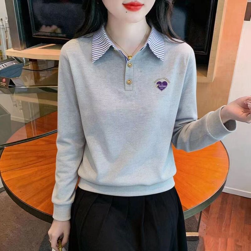 Threaded fleece 2026 autumn and winter stylish versatile age-reducing faux two-piece polo collar long-sleeve T-shirt warm base layer Threaded fleece 2026 autumn and winter stylish versatile age-reducing faux two-piece polo collar long-sleeve T-shirt warm base layer