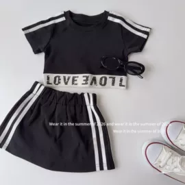 童T恤;童半身裙;童裤