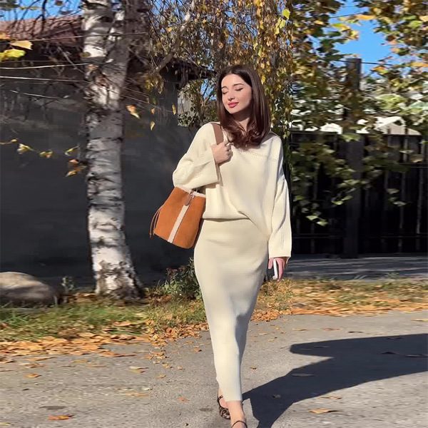 demi-season solid color comfortable set for leisure
