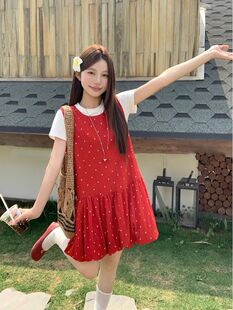 �tɫ���c�o�䱳���B��ȹŮ�ļ��ȴ��T�����������@������a��ȹ��