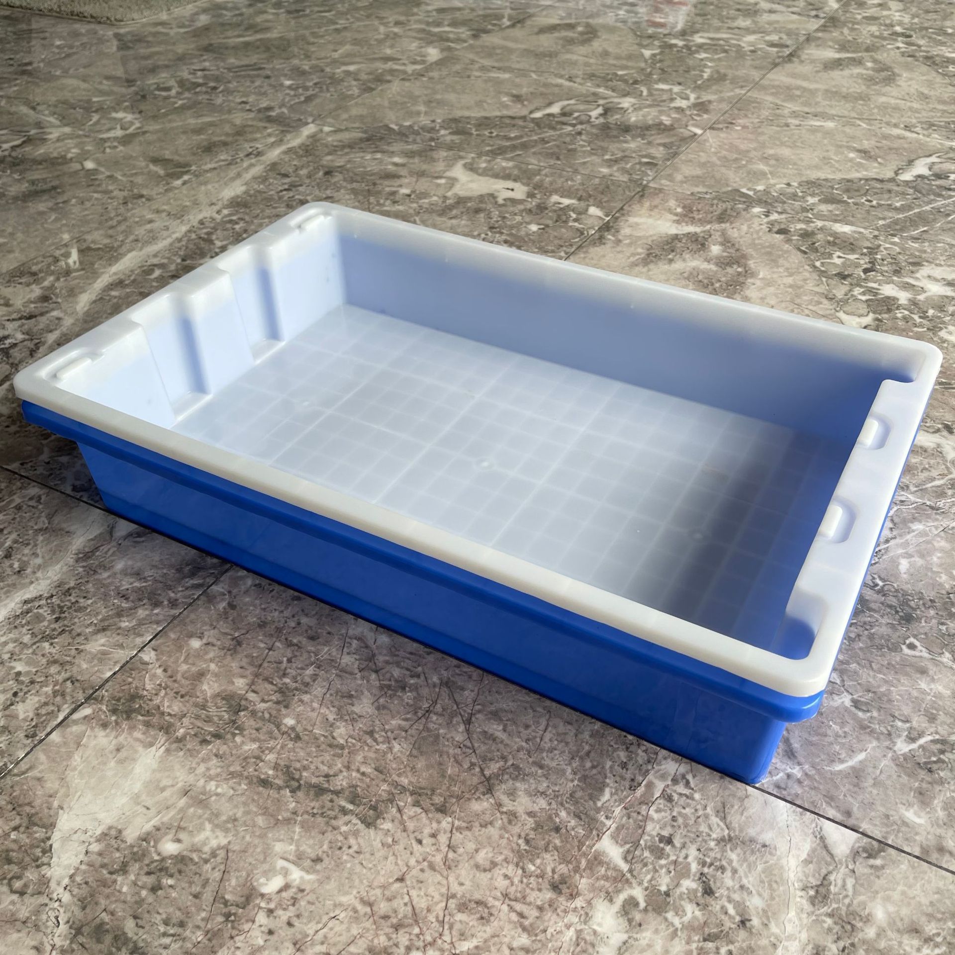 塑料方盘厂家批销黄粉虫养殖盆白色套叠方盘多用途周转方盘塑料盆