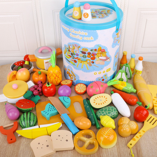 Wooden magnetic children's educational play house toys, simulated fruit cutting game, vegetable cutting fun wholesale