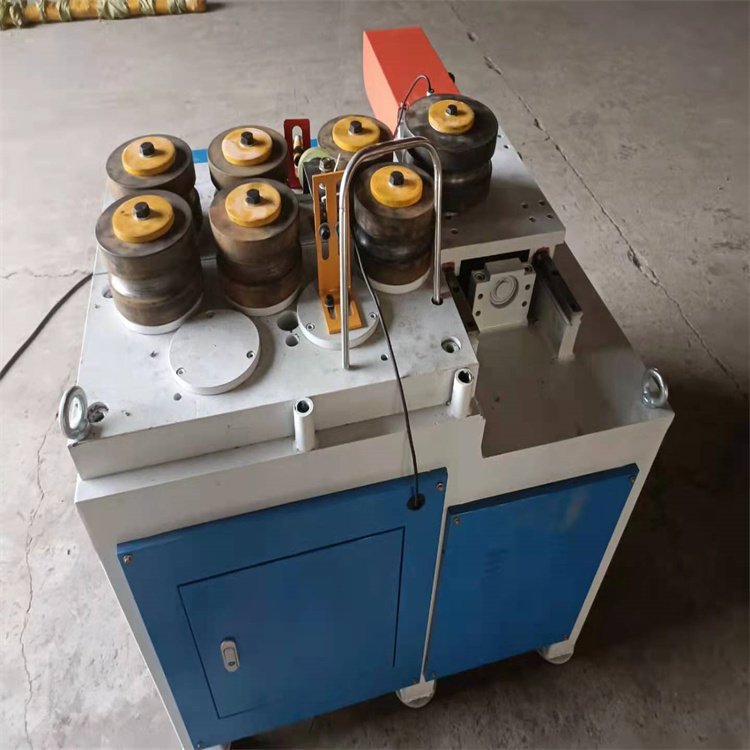 6 máquina de enrollamiento hidráulico NC automático de metal de aluminio de arco