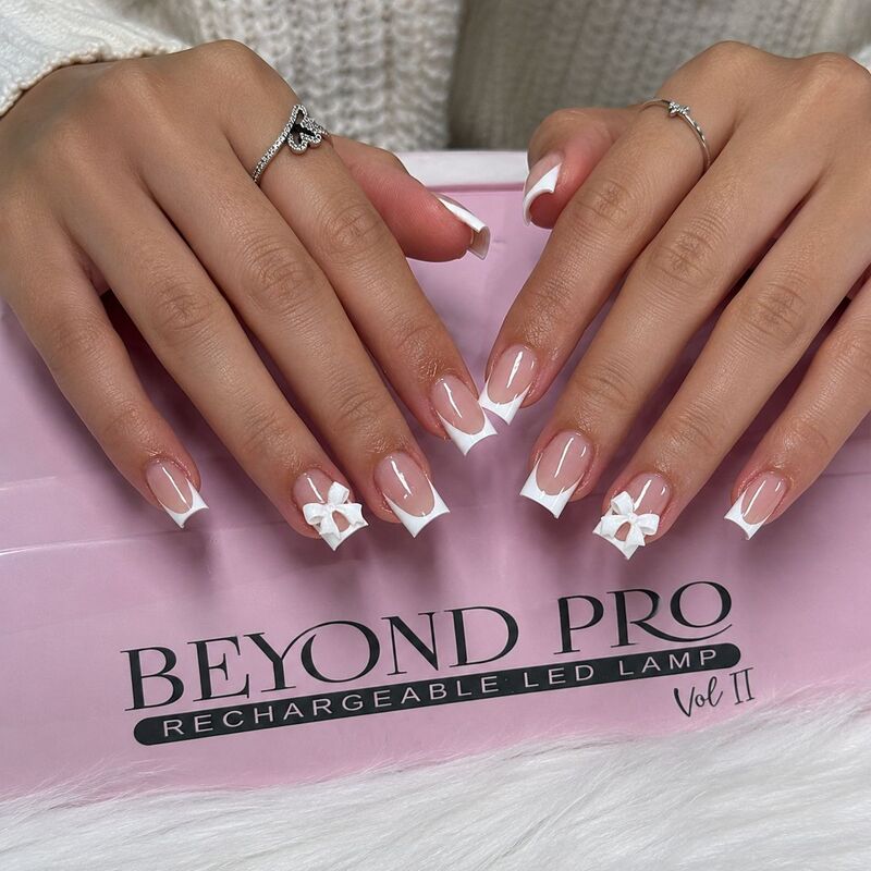 Cross-Border European and American Style Rectangular French Minimalist Bowknot Fake Nails High-End Manicure Pre-Made Nails Wholesale Cross-Border European and American Style Rectangular French Minimalist Bowknot Fake Nails High-End Manicure Pre-Made Nails Wholesale