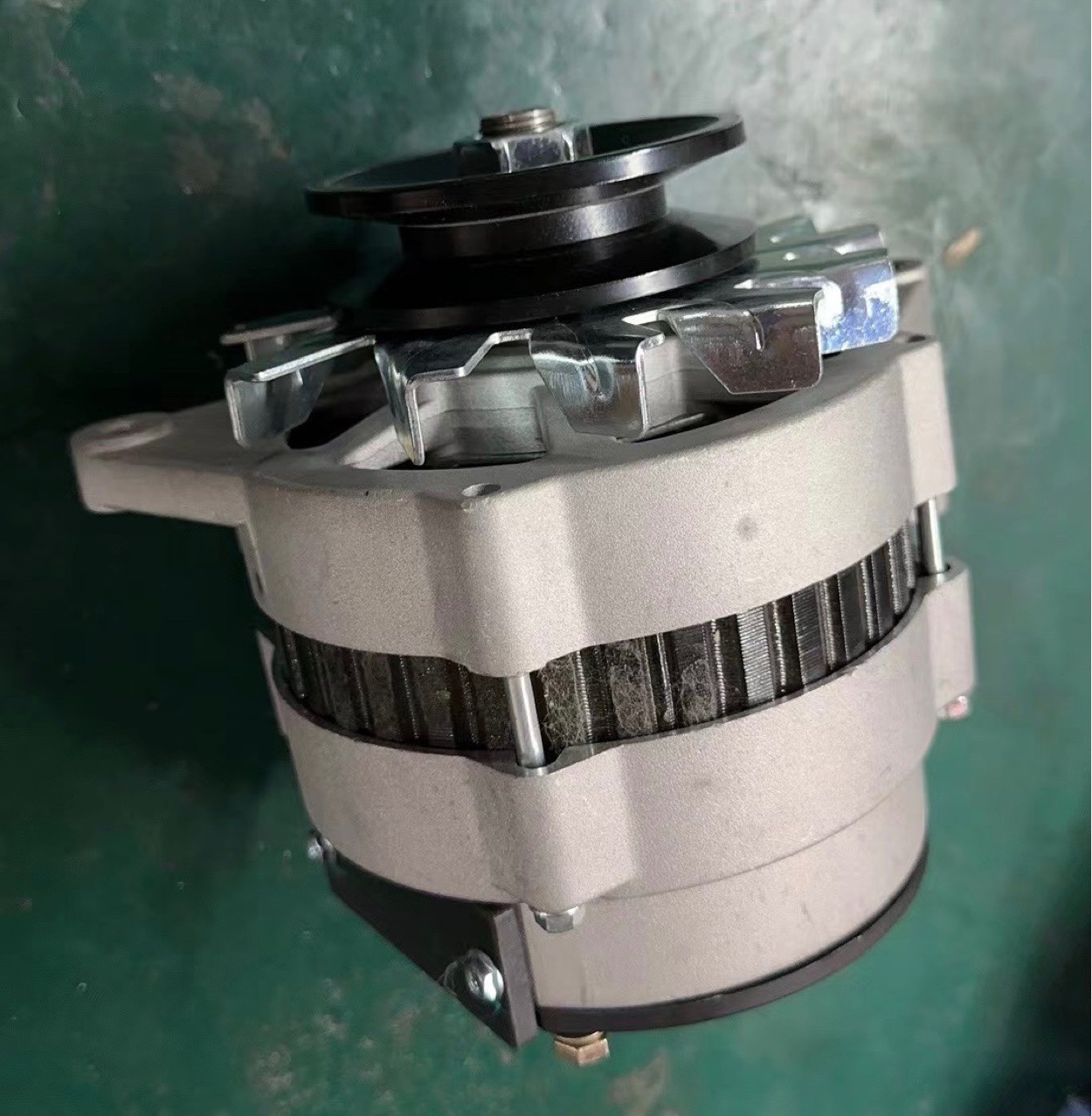 JFZ192发电机全柴2409002310123发电机JFZ2501发电机叉车发电机