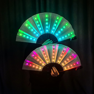 LED�l�������b�ػòʹ������Ӳʹ��Ї��L���Ⱦư�KTV�ĵϚ�յ���