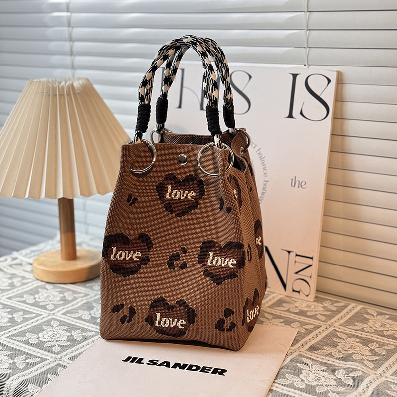 ニットハンドバッグ、ニッチデザインバケットバッグ、トートバッグ、ハンドバッグ、カジュアルで多用途なショルダーバッグ、ニットポータブルバッグ