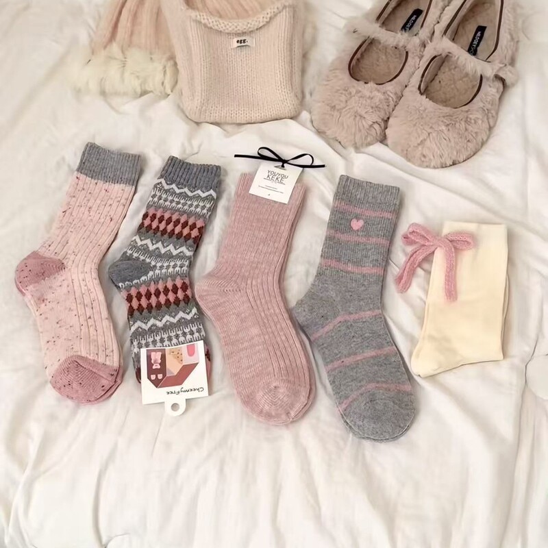 Autumn and Winter Thick Women's Socks Korean Dongdaemun Color-Blocking Yarn Cashmere Thickened Warm Wool Mid-Calf Slouch Socks