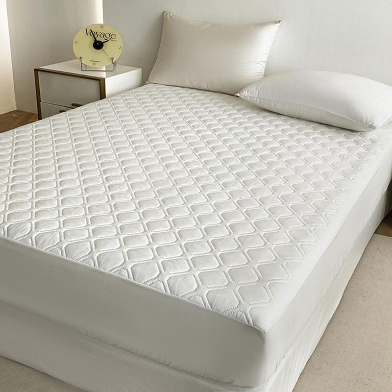 Waterproof Quilted Mattress Protector Fully Enclosed Bed Cover_voghion.com