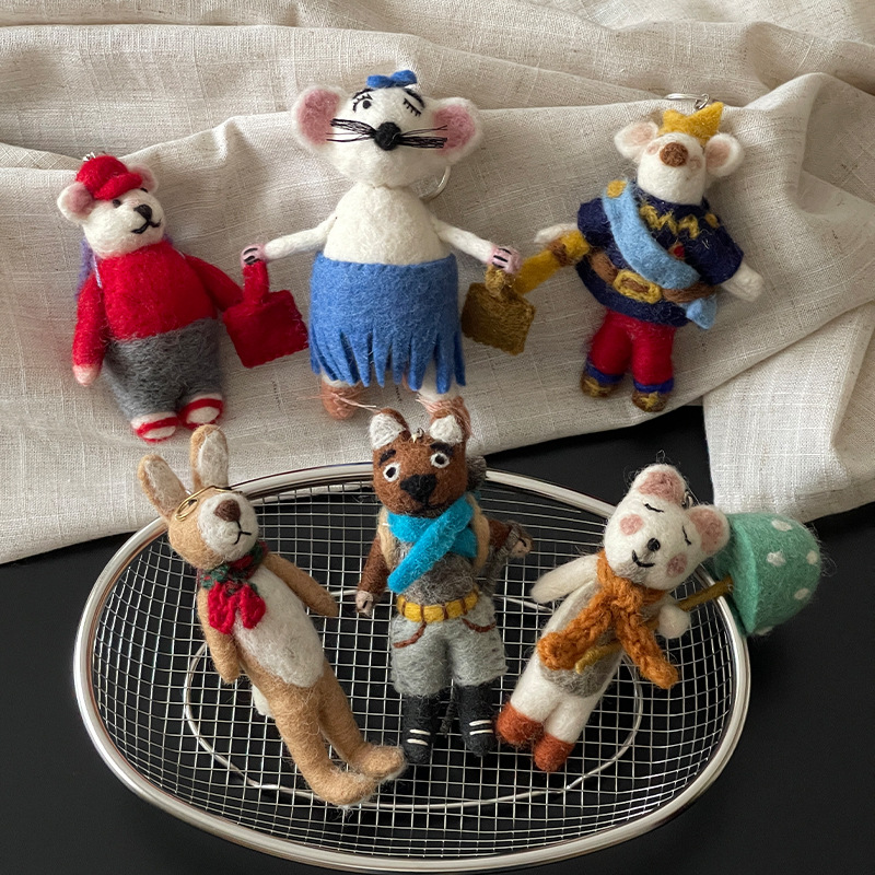 New Nepalese Wool Felt Bag Pendant Finished Product Cute Rabbit Bear Keychain Doll Accessories Car Hanging