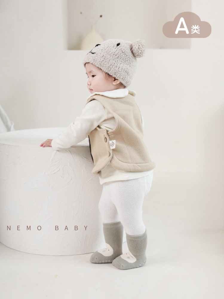 2023 invierno nuevo bebé piso calcetines engrosada Terry bebé antideslizante niño Calcetines niños y niñas calcetines de algodón sin hueso