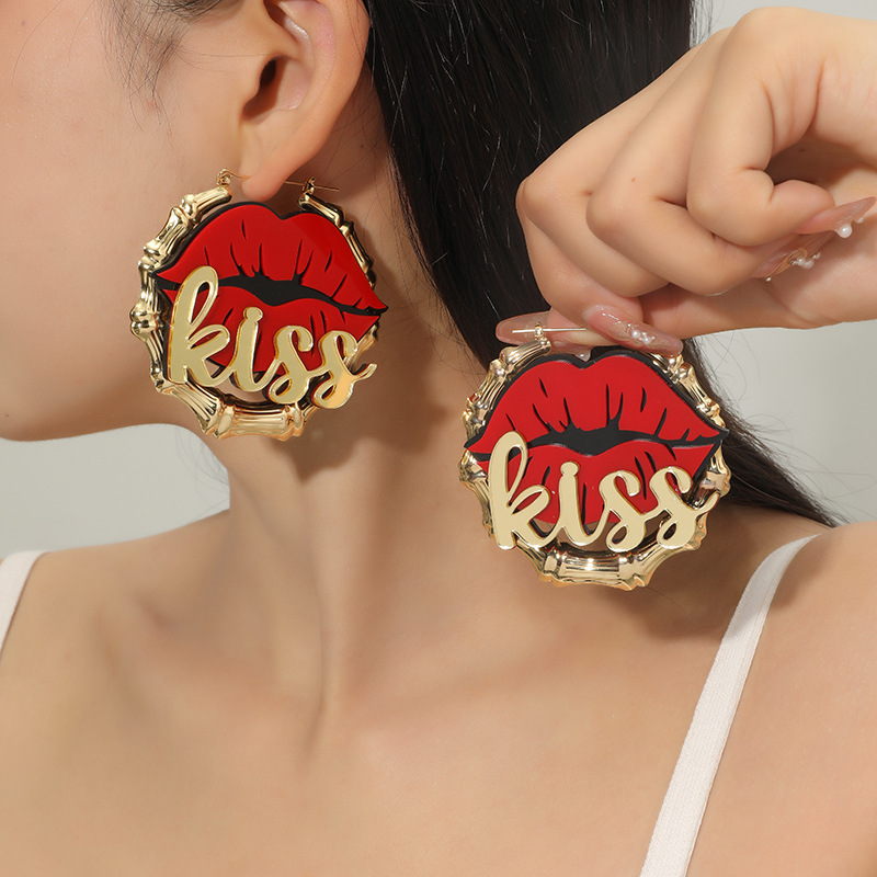 Fashion Red Lip Letter Large Round Bamboo Earrings display picture 1