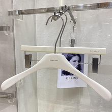 �n����b��Ů�b��ľ�¼ܺ���ɫ�����Ӵփ�ͯ��ľ��������bѝ��