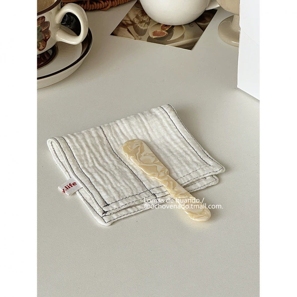 Butter Knife-Beige