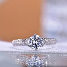 莫桑石钻戒1克拉银镀PT950铂金情侣对戒男女一对白金订婚求婚戒指