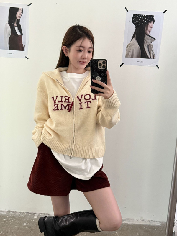ME KAKAMEE十三行秋提花字母同色系双拉链短款连帽针织开衫女6029|undefined