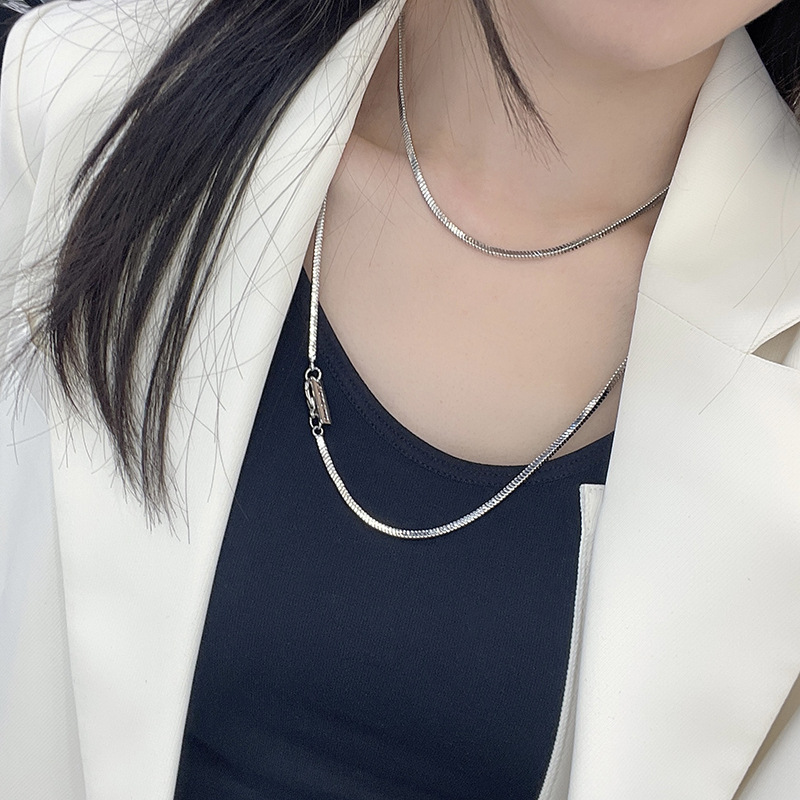 Simple Style Solid Color Metal Plating Unisex Necklace 1 Piece