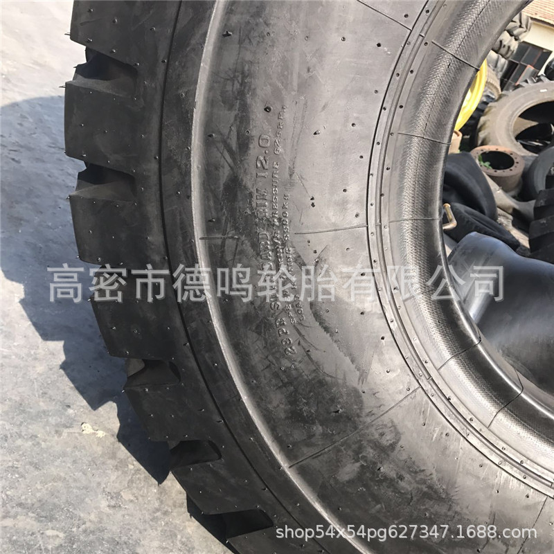 Suministro de neumáticos todoterreno 16.00-20 tractor neumático de coche 1600-20 Super grueso