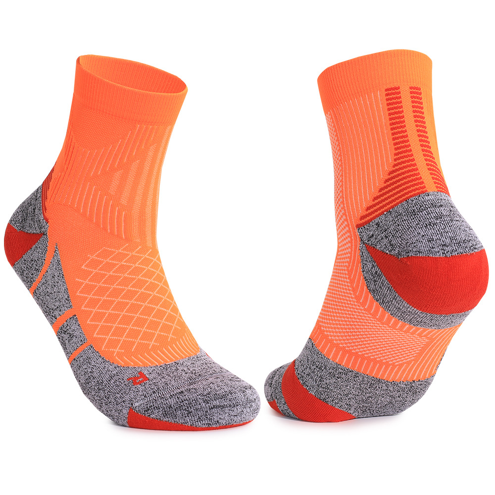 Calcetines deportivos para hombre y mujer, calcetines de running de tubo corto resistentes al desgaste, absorbentes del sudor, transpirables, antiolor, antibacterianos, calcetines de bádminton personalizados.