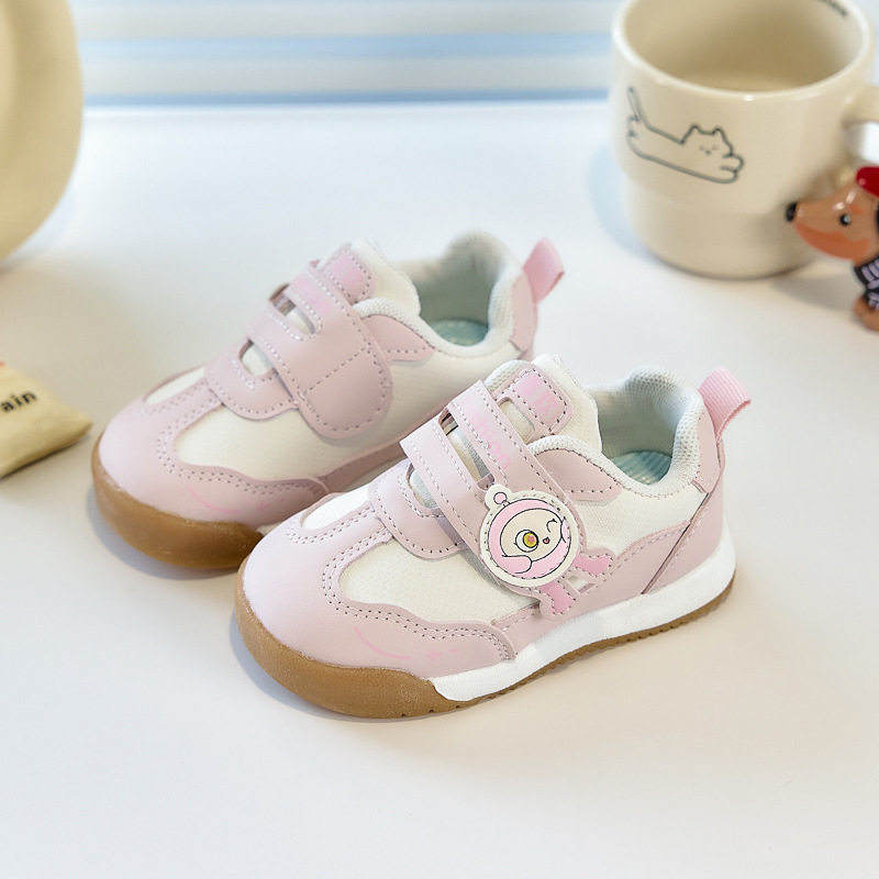 2026 primavera y otoño bebés zapatos para niños y niñas, dibujos animados para niños, zapatos para bebés suaves, zapatos antideslizantes, zapatos Agan