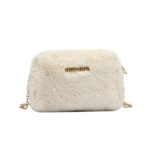 Korean-style trendy plush chain bag, stylish Instagram-inspired square bag for women, 2024 new crossbody shoulder bag—internet-famous and fashionable.