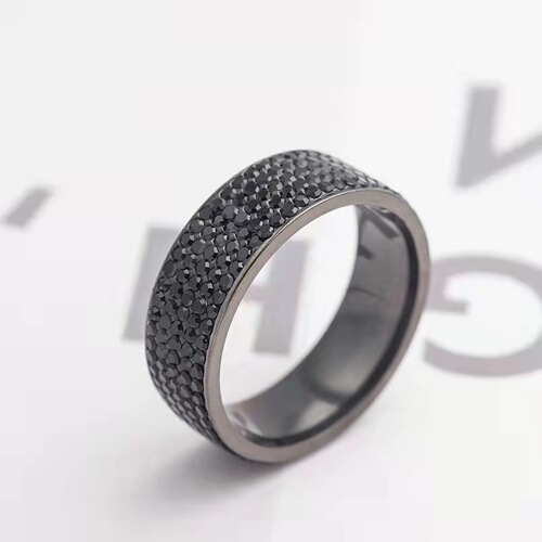 European and American supply 8mm wide 5 row diamond titanium steel ring fashionable cement diamond stainless steel ring wholesale