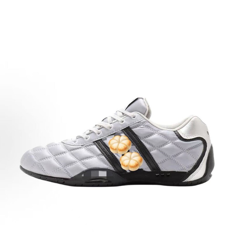 Clover Diamond Quilted German Training Shoes for Men and Women, Retro Racing Shoes, Low-Top Casual Sneakers, in Stock and Ready to Ship Clover Diamond Quilted German Training Shoes for Men and Women, Retro Racing Shoes, Low-Top Casual Sneakers, in Stock and Ready to Ship