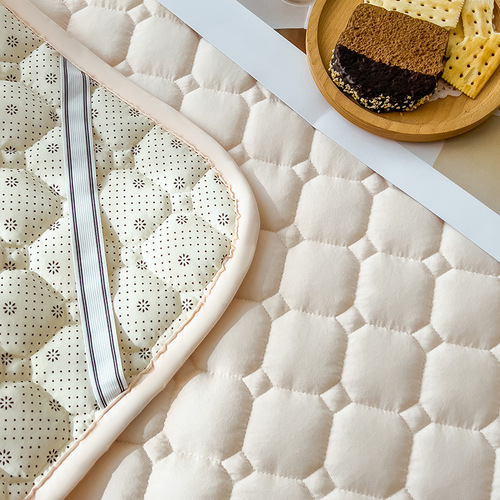 Bed Mattress Soft Pad Household Single Student Dorm Thin Sliding Pad Mattress Protector Summer Memory Foam Protective Pad Anti-Dust Cover
