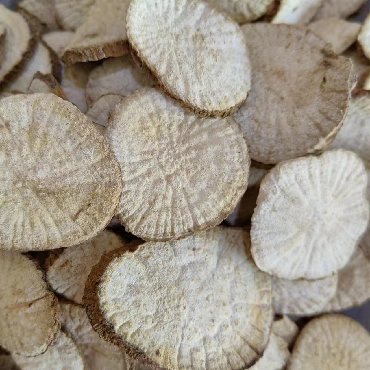 Jin Guo Lan (Tinospora sagittata) — Dried Bitter Herb Root for Traditional Decoctions quality and texture