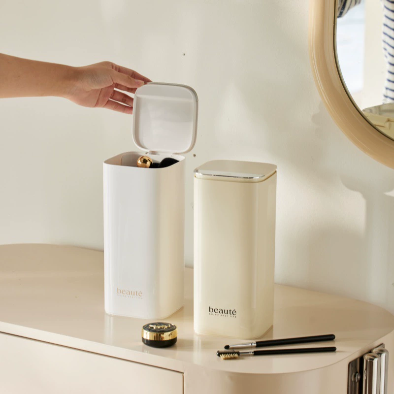 Automatic brush, plastic eyebrow pencil, capacious storage system, light luxury style, (Cross-border trading)