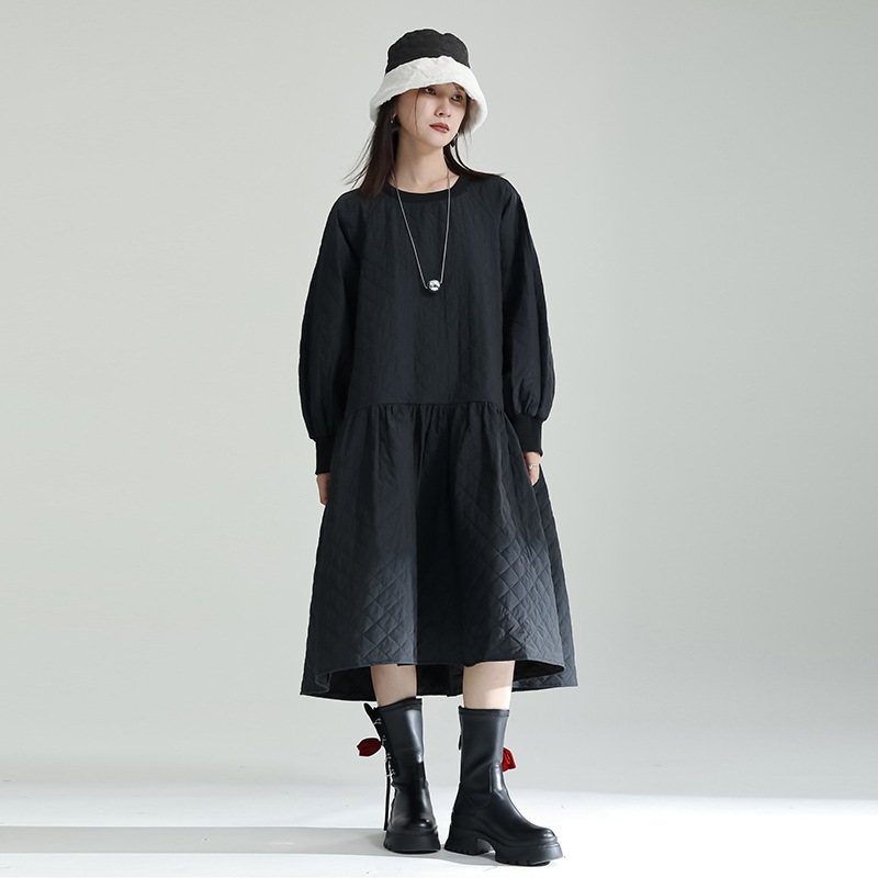 Zhongchuang rizhen 2023 diseño de nicho de invierno nuevo abrigo de algodón acolchado vestido suelto gran swing adelgazante abrigo largo de algodón acolchado para mujeres