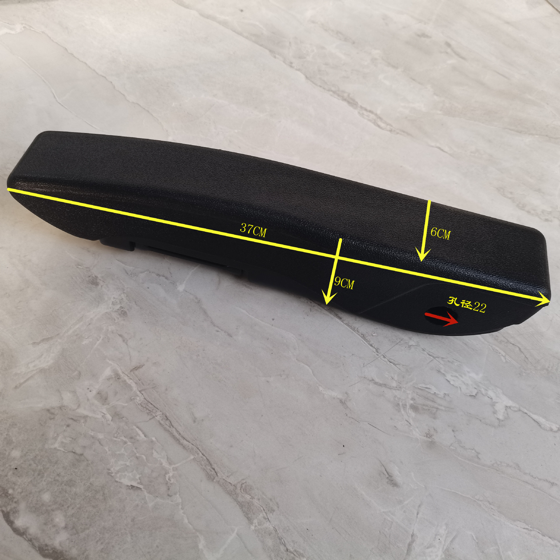 Suitable for all kinds of car seat armrests with seat handles. Ispirin seat Iveco multifunctional modified parts