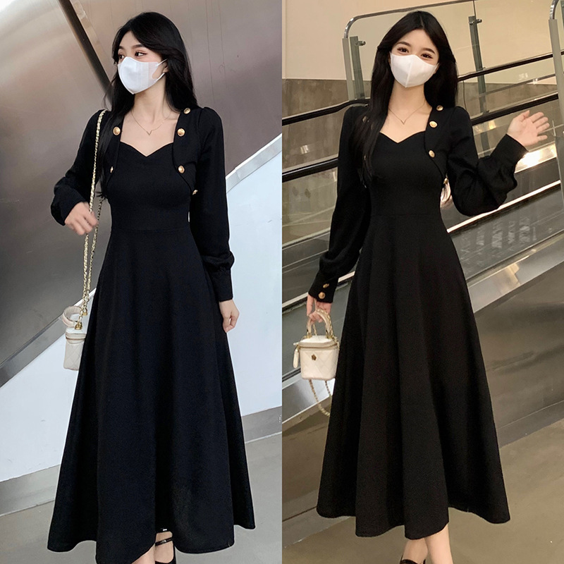 2024 chubby girl Black Knitted dress Autumn and Winter Super Slim-fit Retro Elegant Tight Waist Slimming Breast-feeding dress