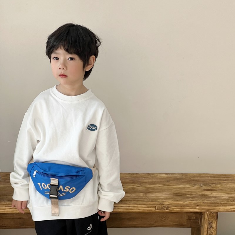 Riñonera para niños con letras de estilo occidental Versión coreana Bolsos de pecho para niños y niñas de moda fresca y popular Bolsos para niños de lona de moda nueva