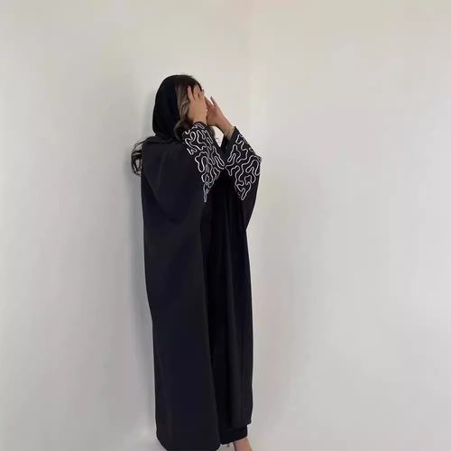 F425 E-commerce Dubai Arabic Embroidered Floral Abaya Robe Fashion Outerwear Abaya Robe