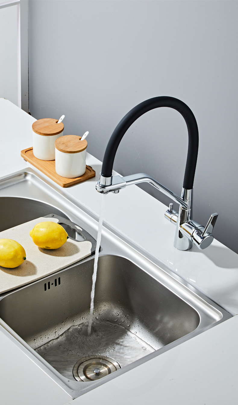 The three-in-one kitchen faucet for cross-border trade is made of all-copper and features a rotatable and pull-out sink with a single hole for direct drinking of cold and hot purified water Item Picture