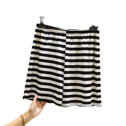 Bitumen black and white striped retro minimalist shorts large size loose casual pants summer stylish versatile home pants