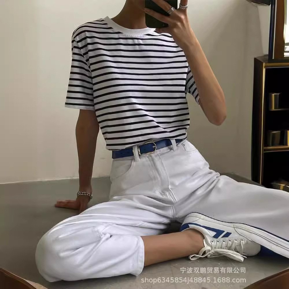 summer T-shirt for leisure