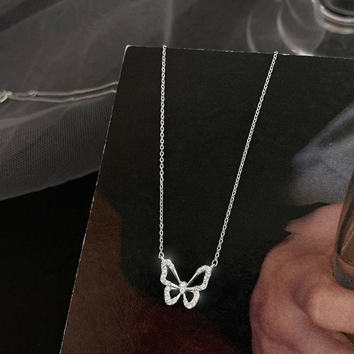 Bow necklace, female niche clavicle chain, new internet celebrity ins trendy necklace, cold temperament Korean style necklace