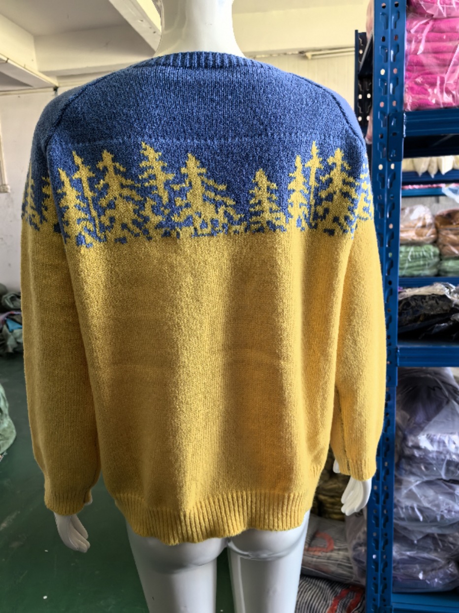 New Sweater Women Wish Hot Sale Round Neck Color Matching Loose Fashion Pullover Knitted Sweater 68 Undefined