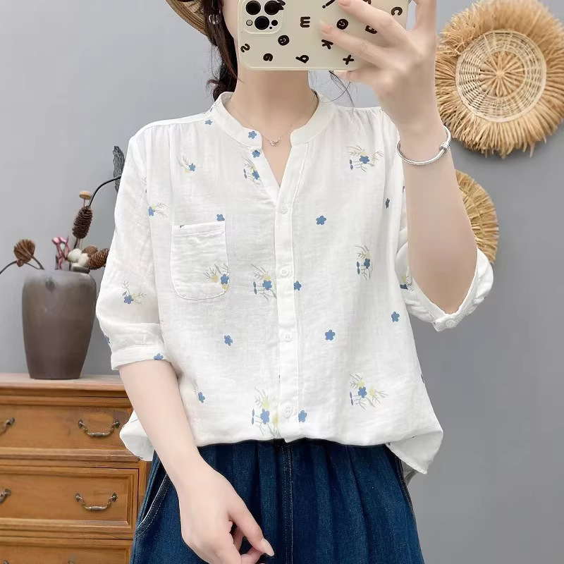 Summer Double-Layer Cotton Gauze Floral Shirt, Age-Reducing, Fresh and Slimming Short-Sleeved Shirt, V Neck Mid-Sleeve Women's Loose and Casual